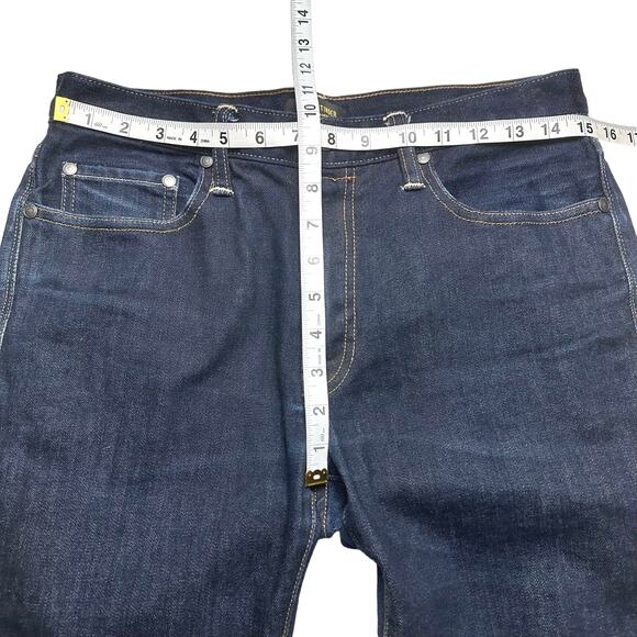 Flint & Tinder | Men | Dark Straight Tapered Stretch Selvedge Denim Jeans | 30 - Picture 4 of 13
